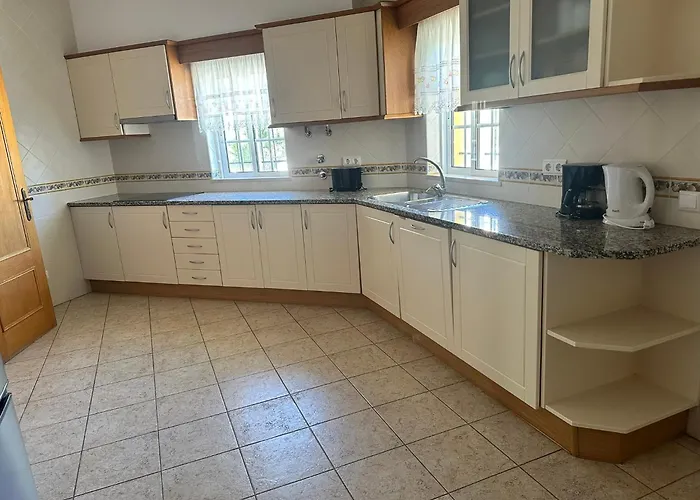 Вілла Benvindo By Umbral *